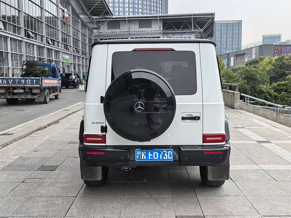 Mercedes-Benz G-class