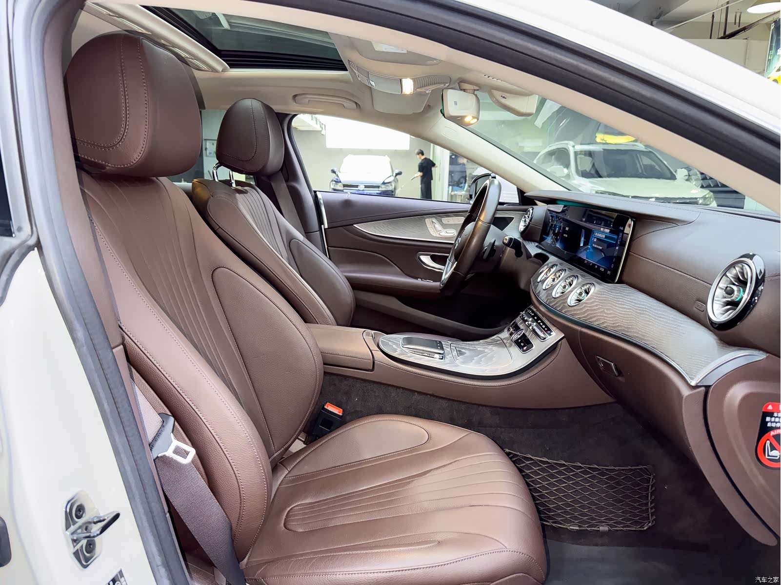 Mercedes-Benz CLS, 2020 22