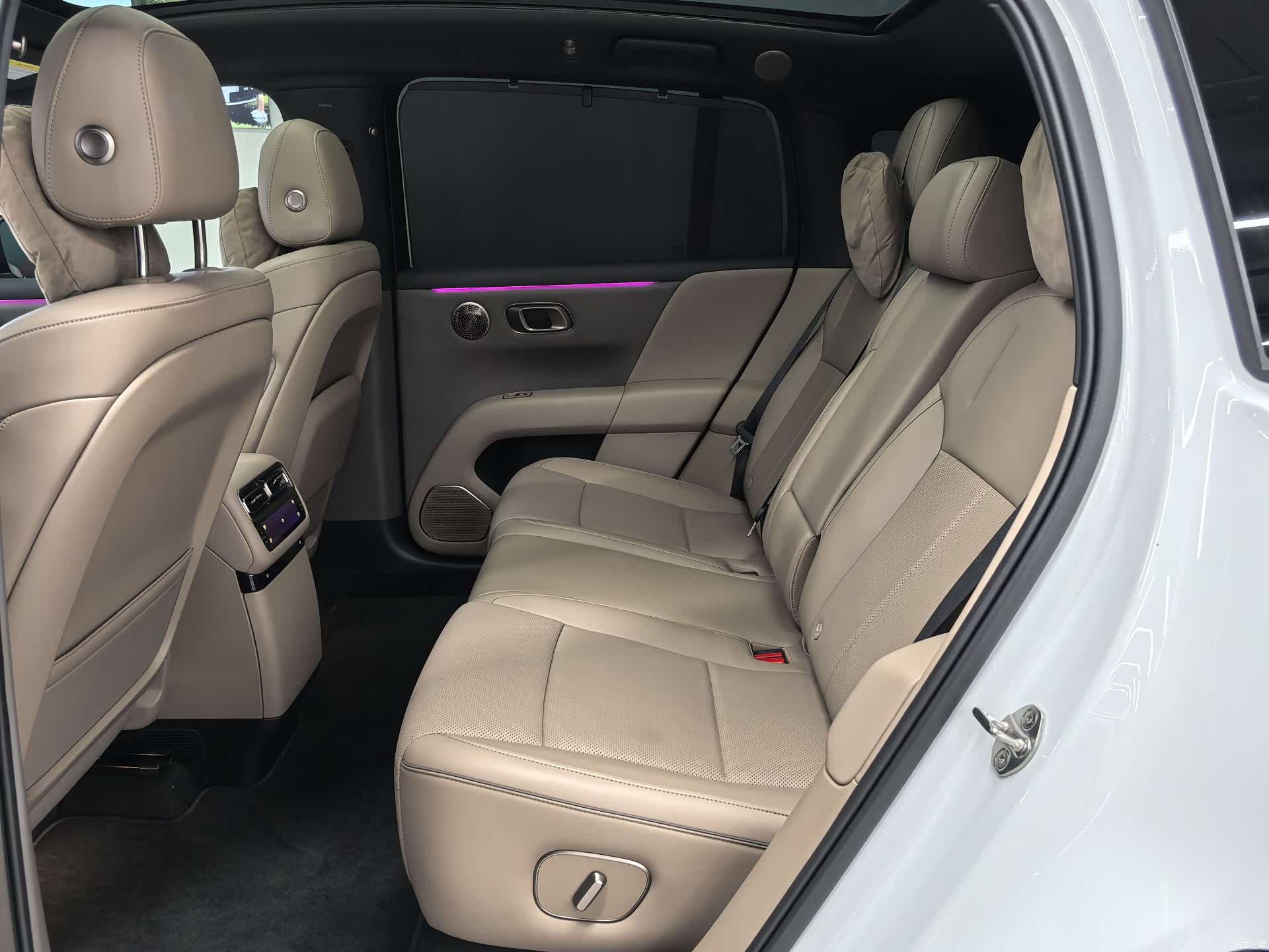 Li Auto i6, 2025 9