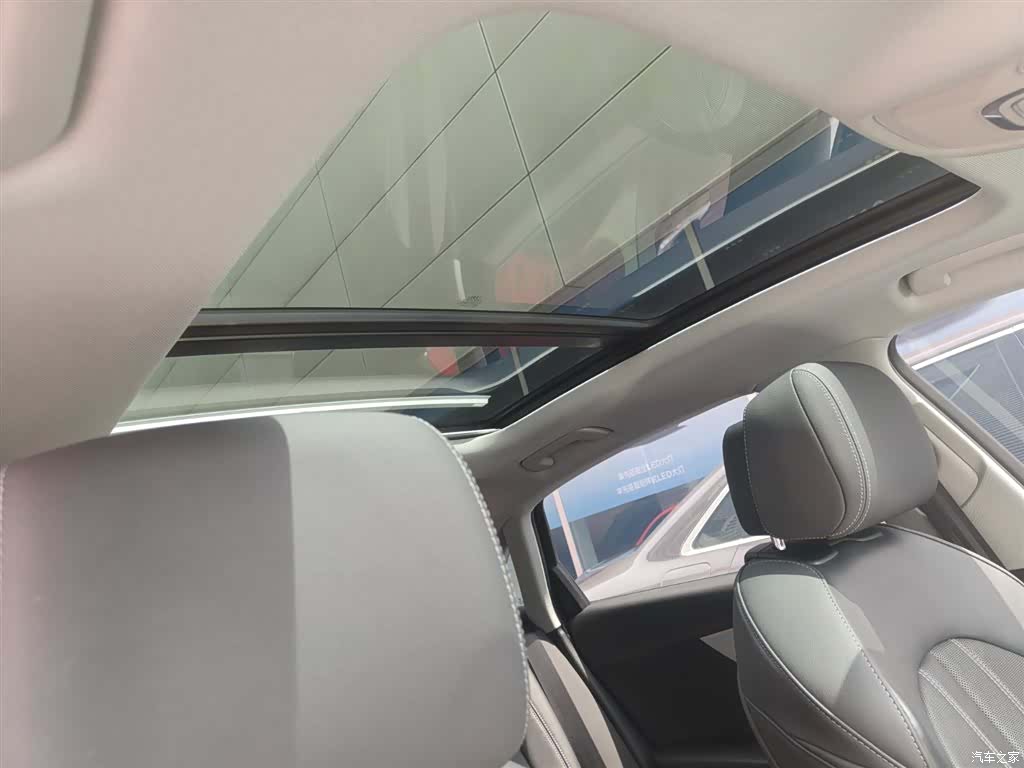Audi A4L, 2024 9