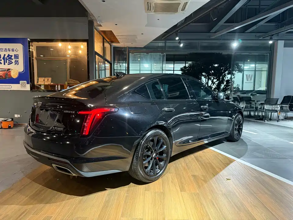 Cadillac CT5