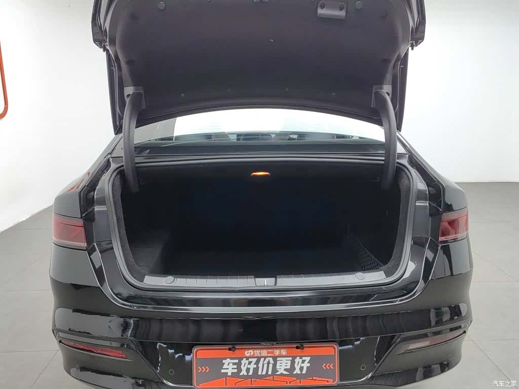 BYD Qin, 2022 16