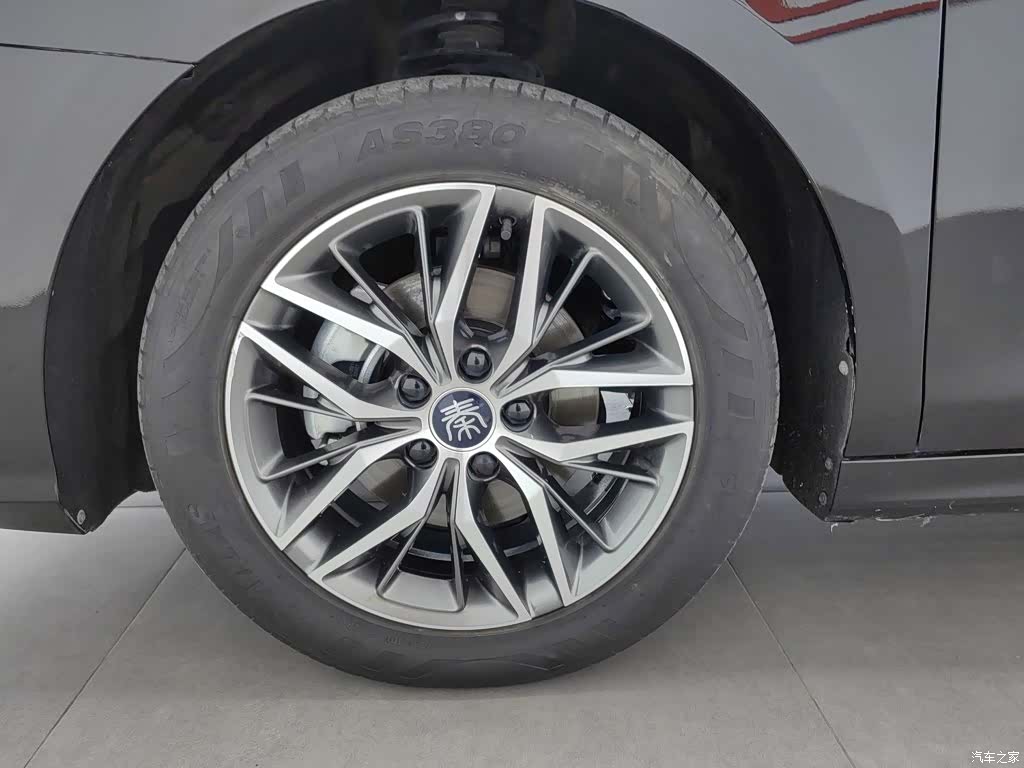 BYD Qin, 2022 17