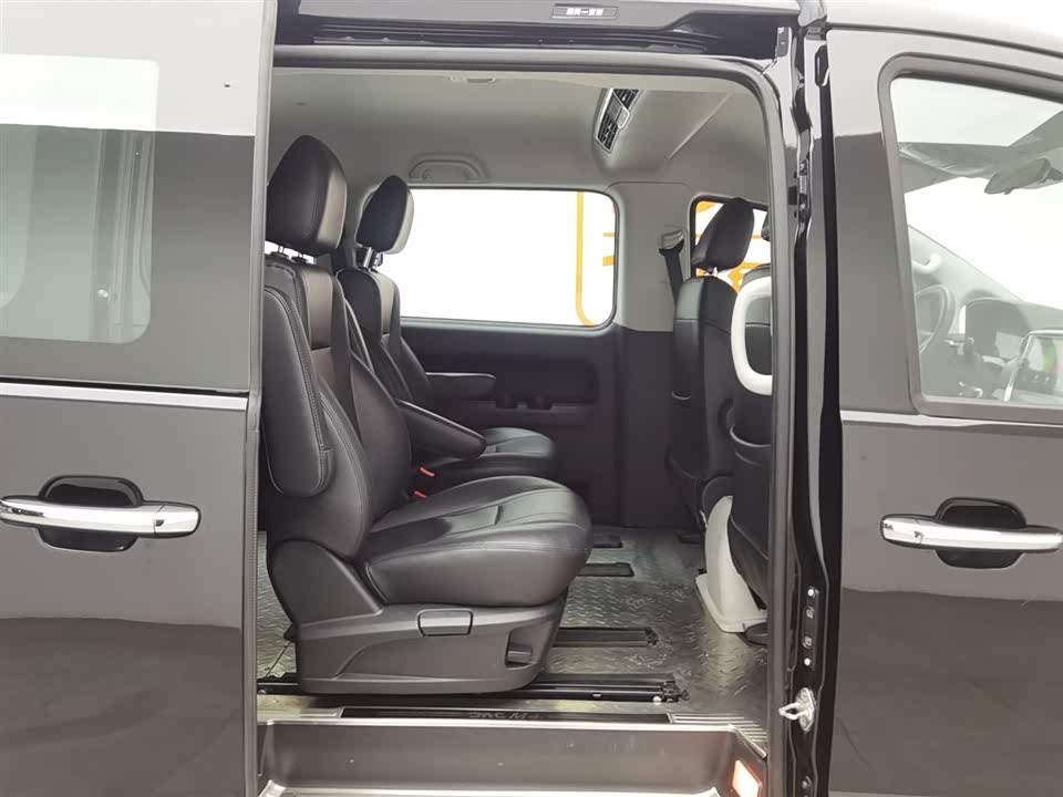 JAC Refine Ruifeng M4