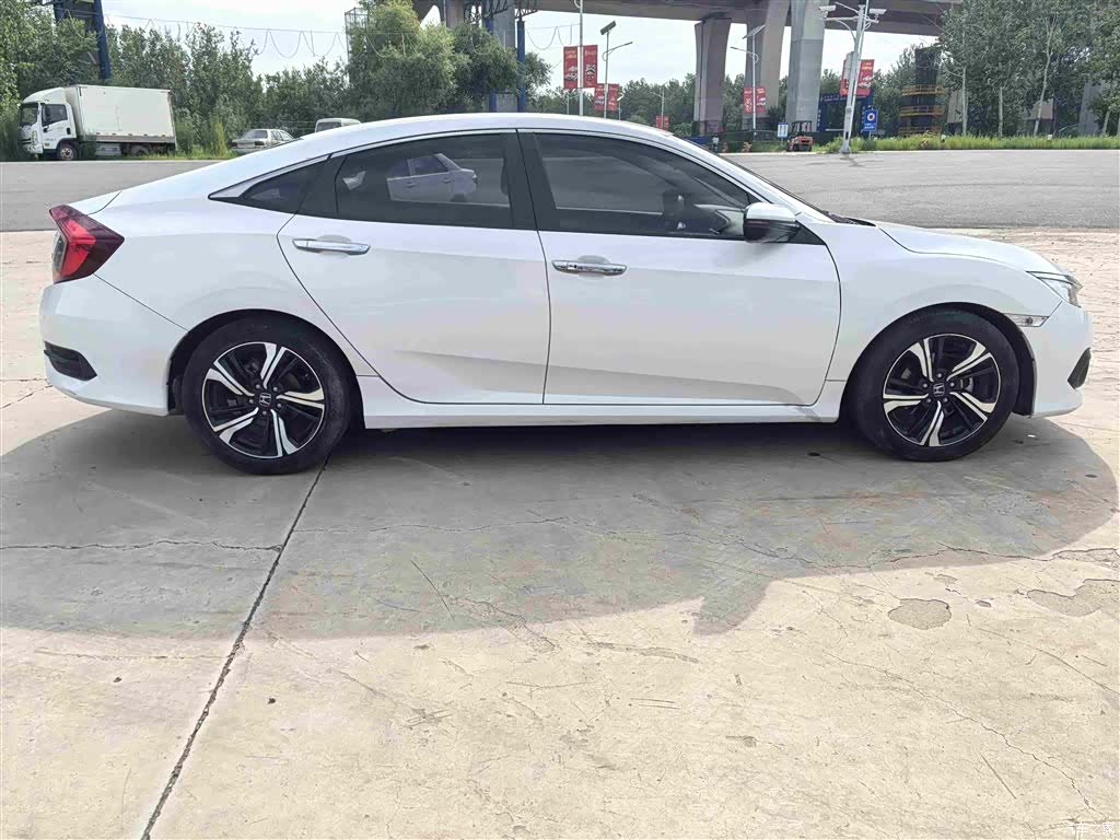 Honda Civic, 2018 13