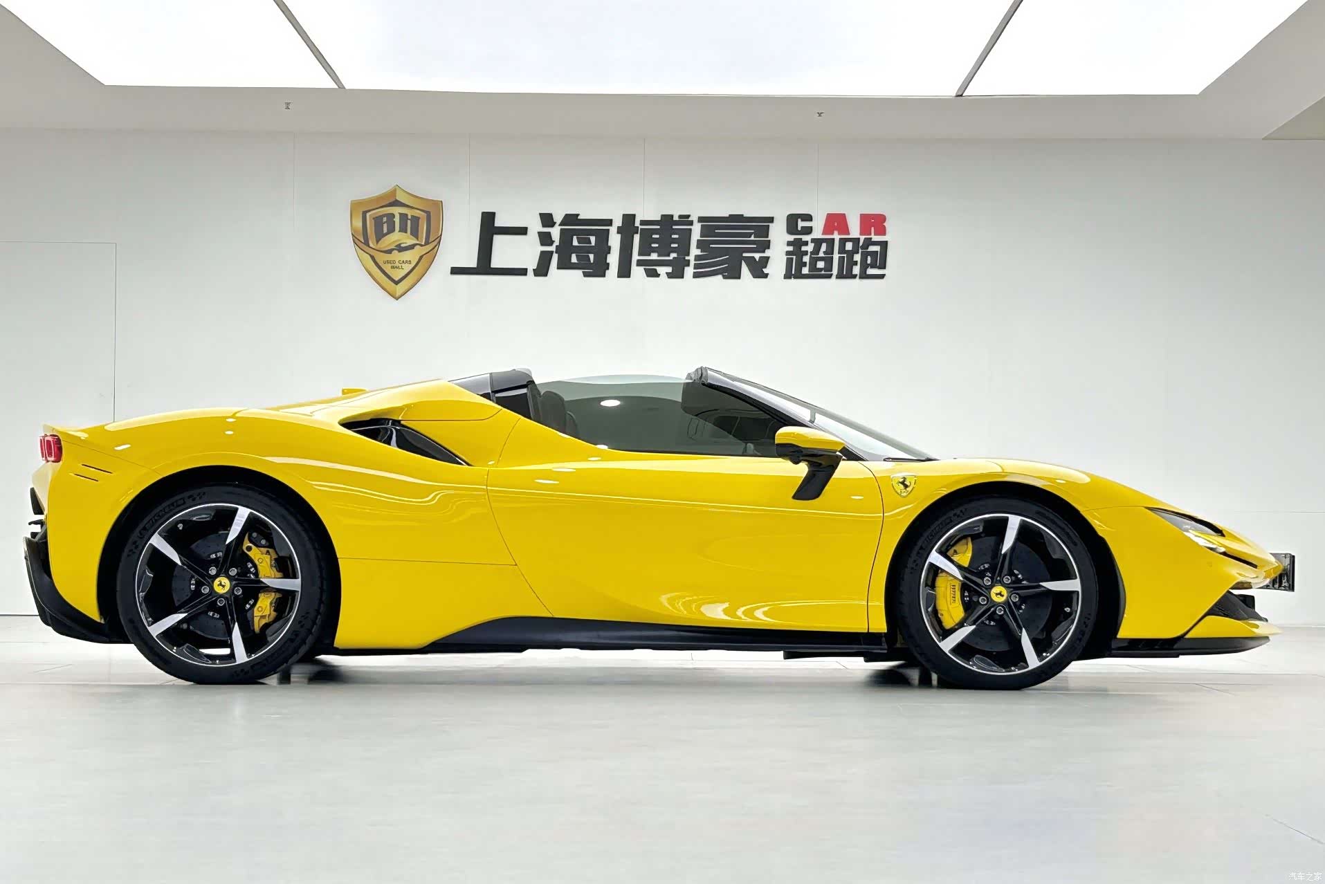 Ferrari SF90, 2022 все фото