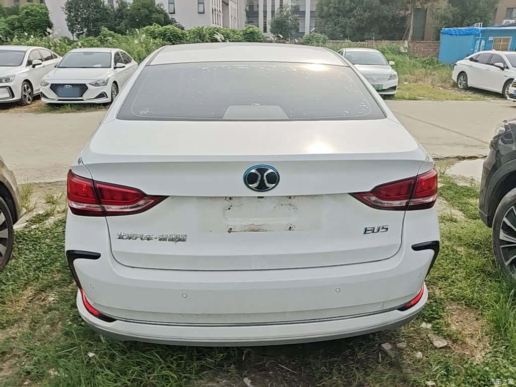 BAIC EU5, 2021 6