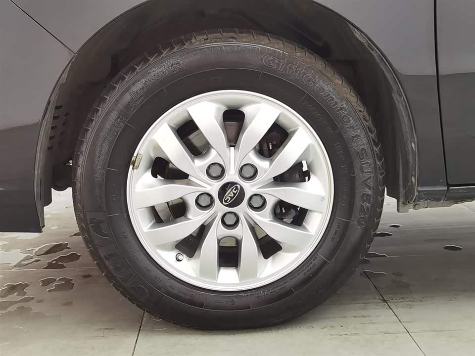 JAC Refine Ruifeng M4