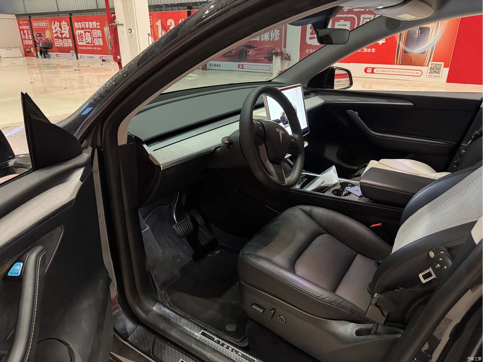 Tesla Model Y, 2024 7