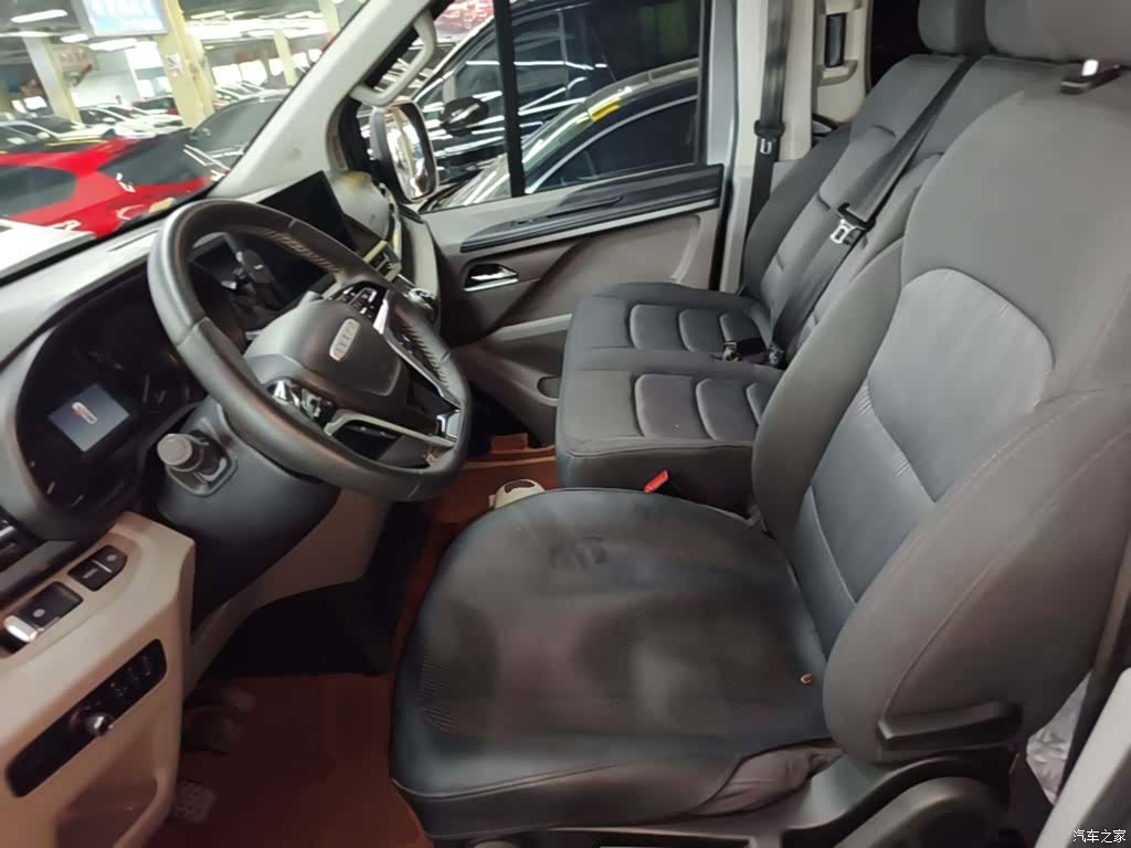 Iveco C30, 2023 15