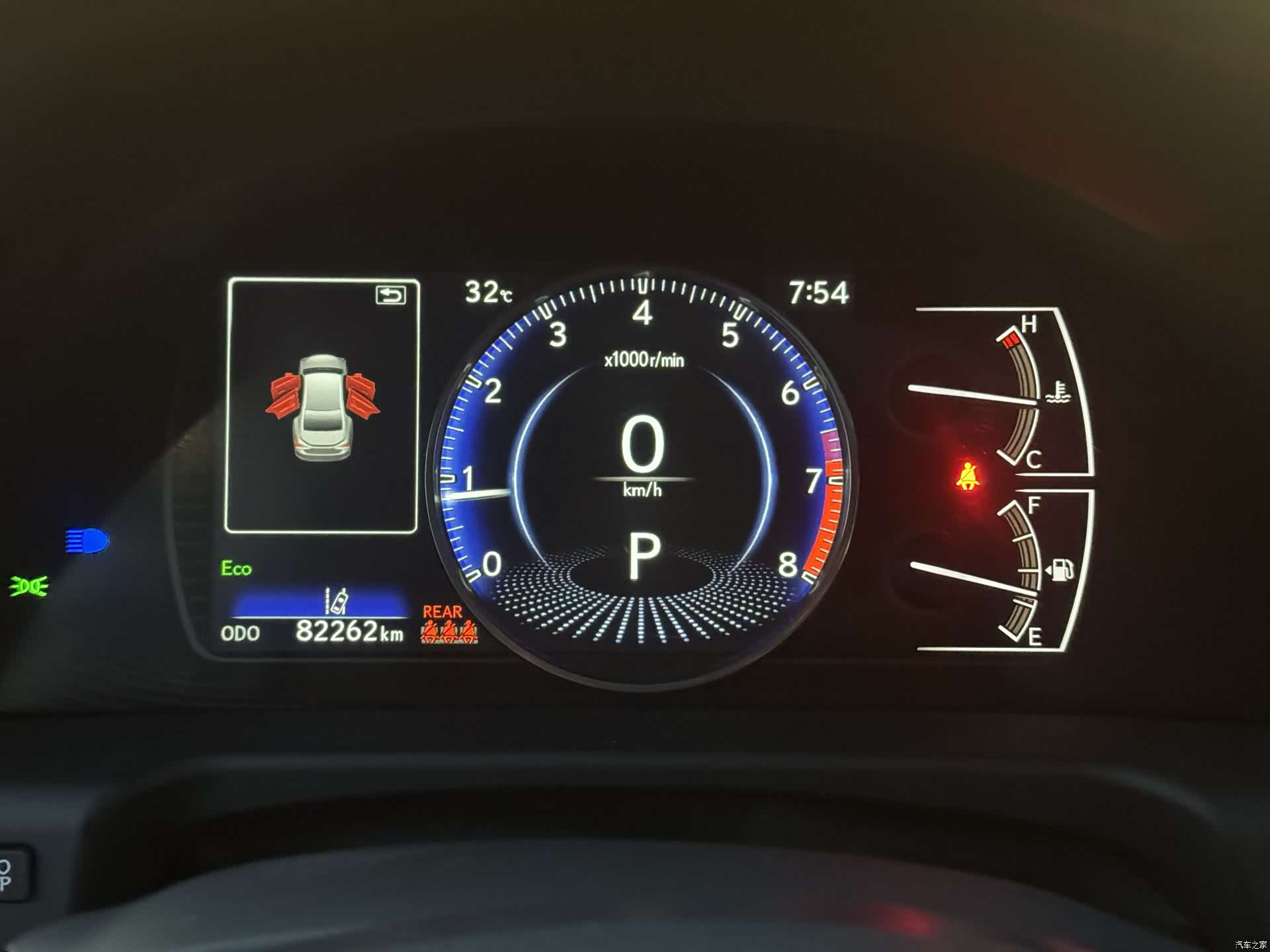 Lexus ES, 2023 9