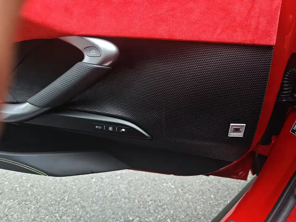 Ferrari 296