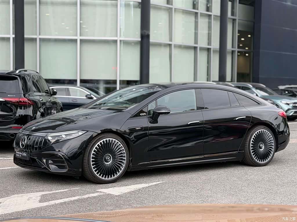 Mercedes-Benz EQS, 2025 1