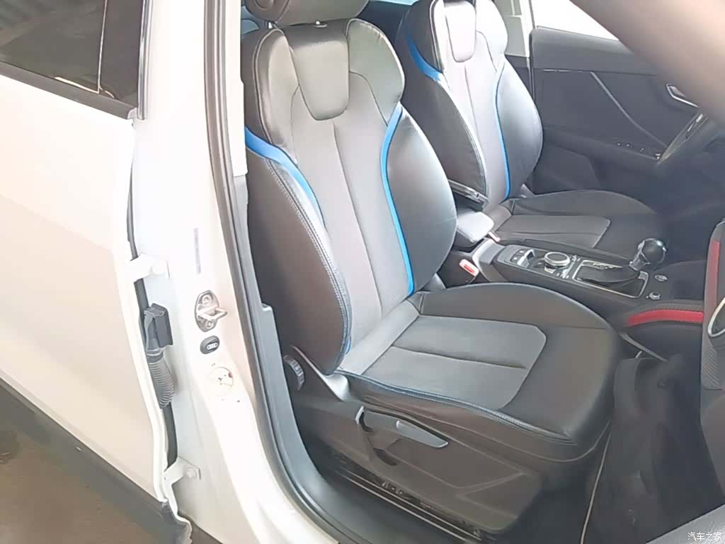 Audi e-tron, 2021 25