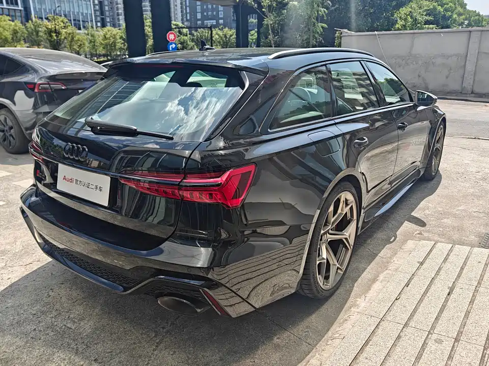 Audi RS 6 Audi RS 6