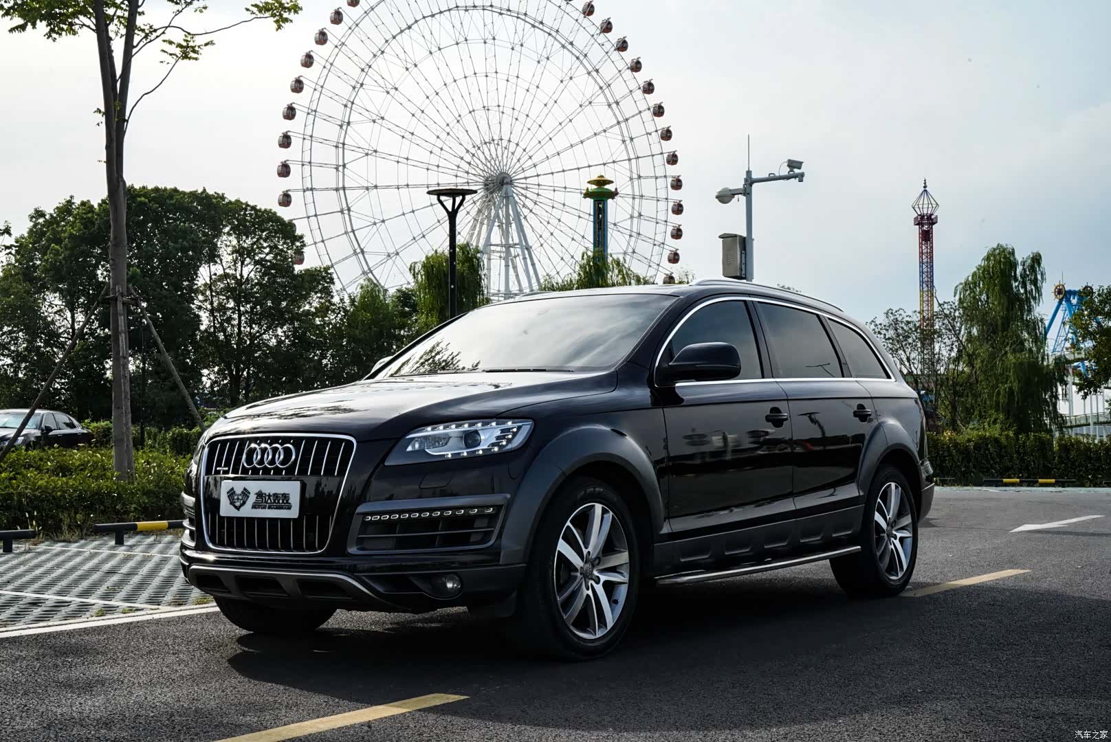 Audi Q7, 2015 1