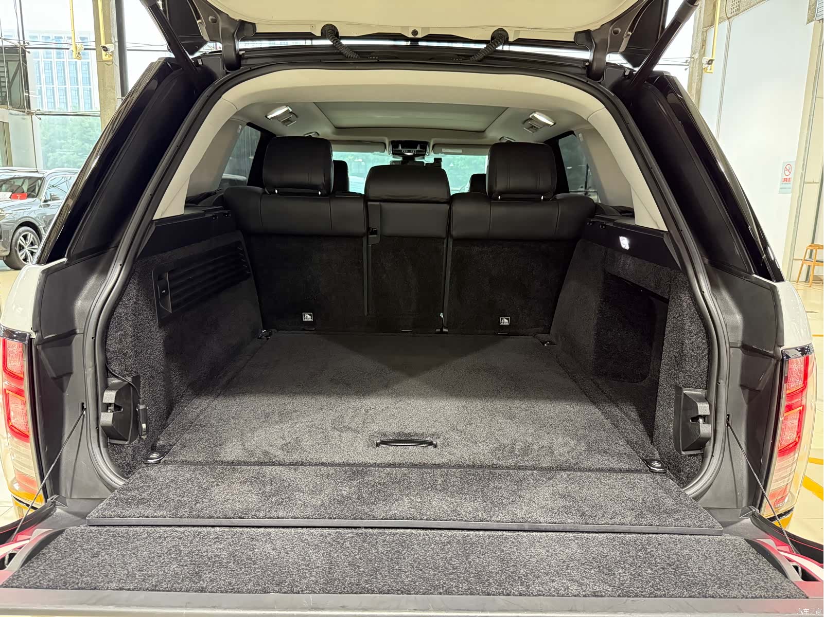 Land Rover Range Rover, 2017 22