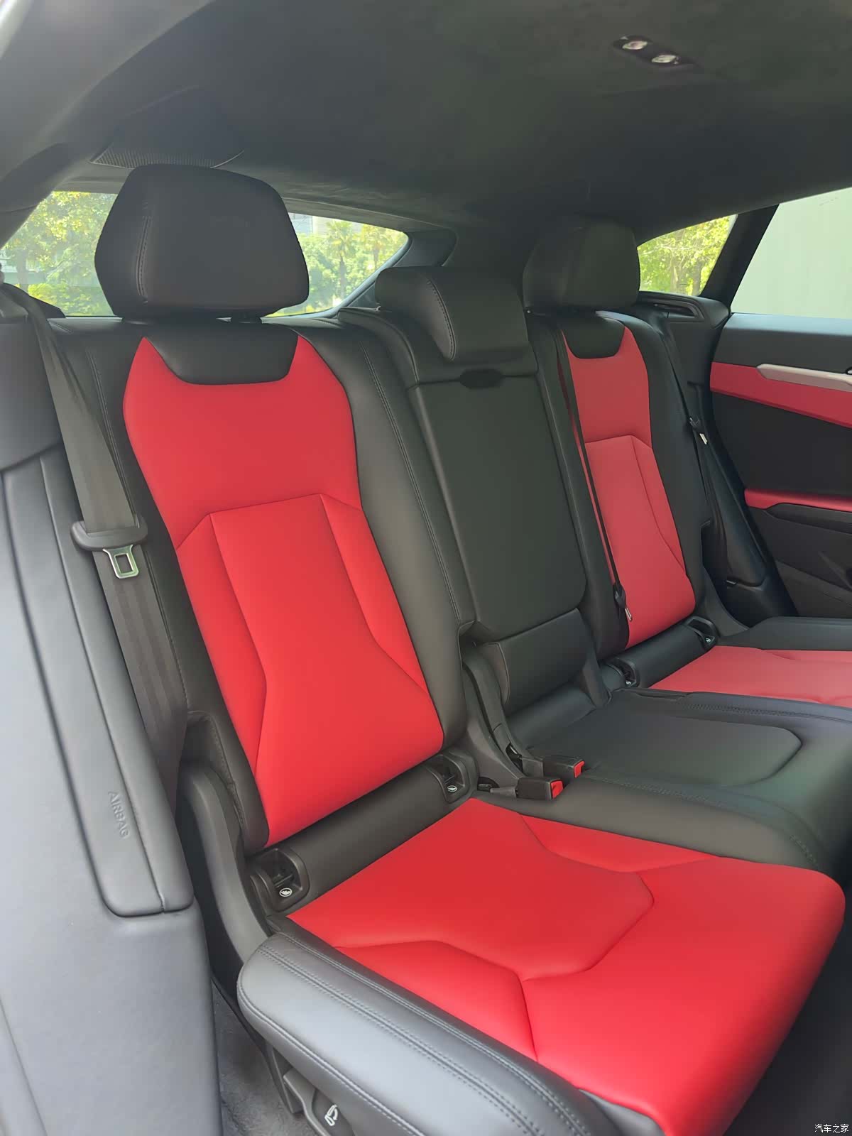 Lamborghini Urus, 2019 15