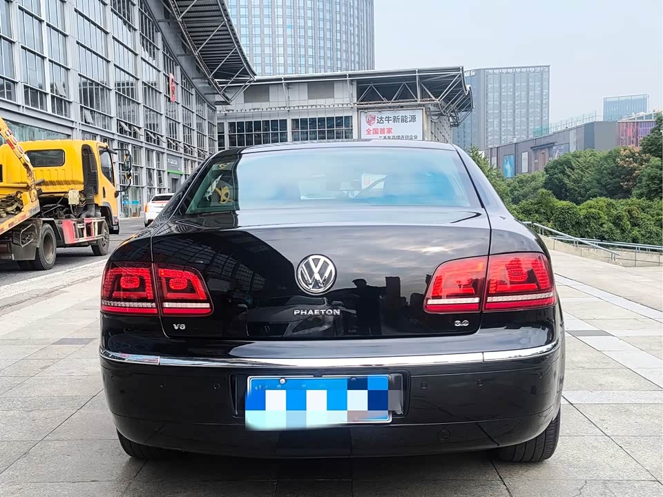 Volkswagen Phaeton