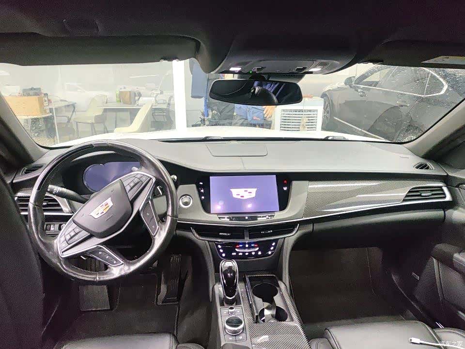 Cadillac CT6, 2021 4