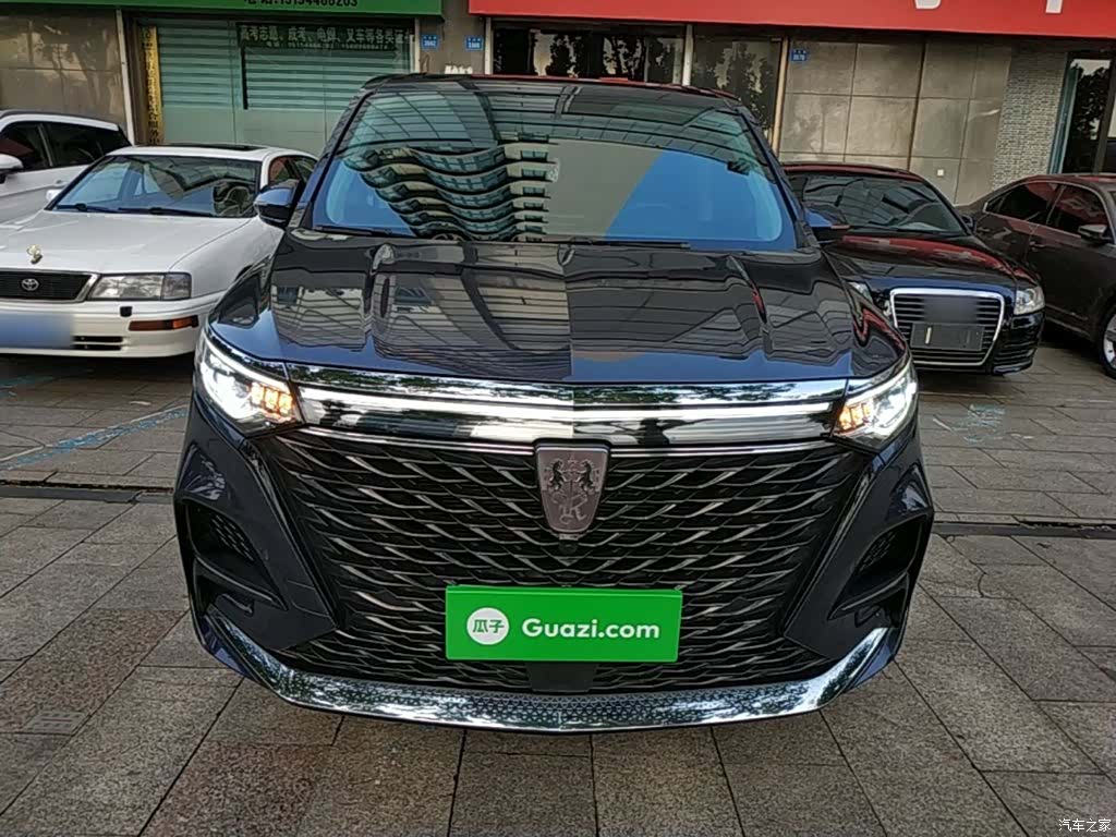 Roewe iMAX8, 2022 3