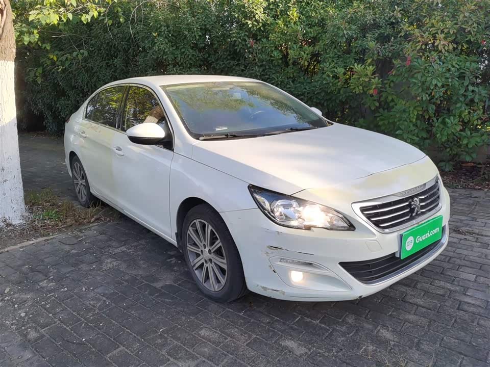 Peugeot 408