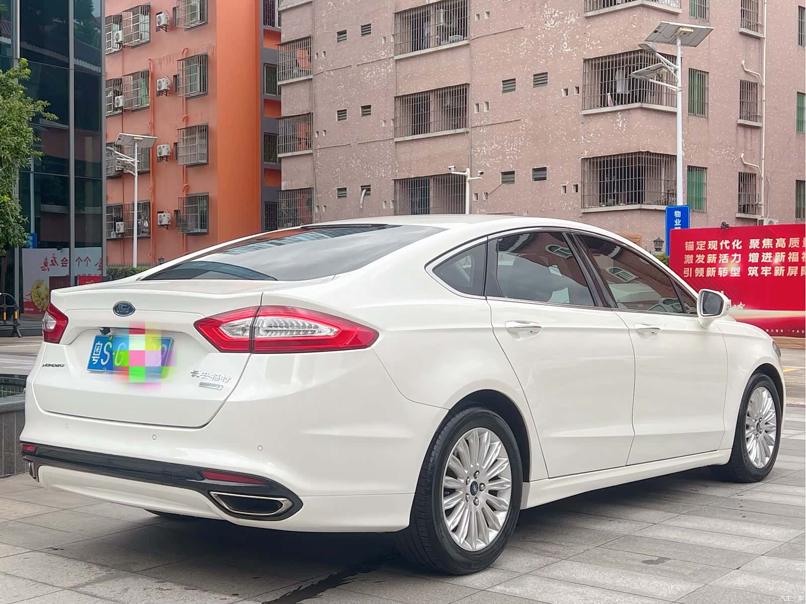 Ford Mondeo, 2015 4