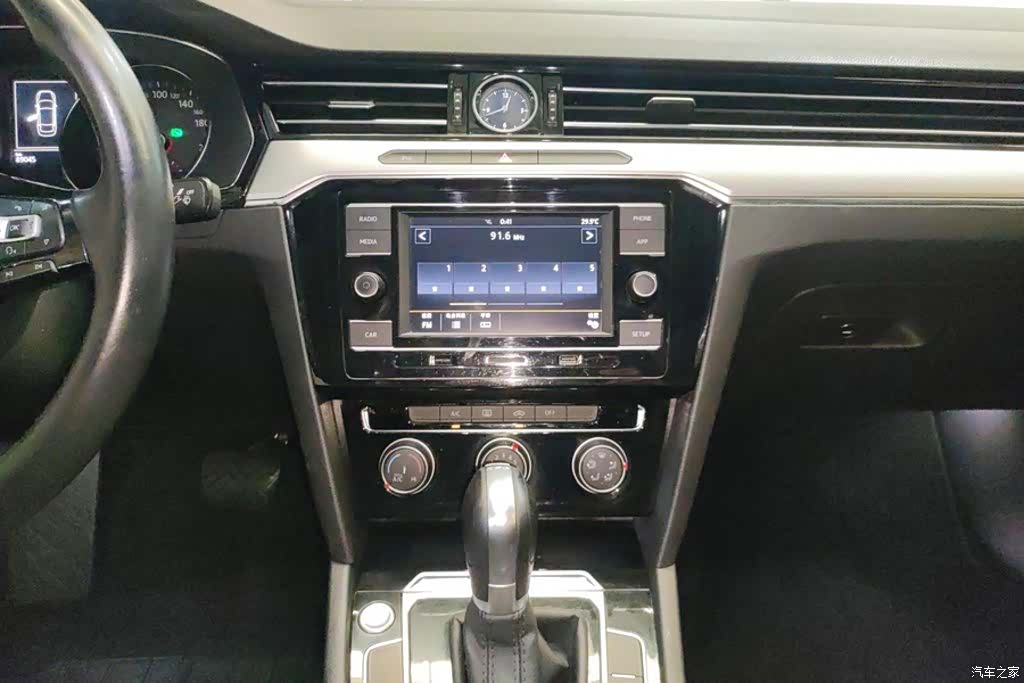 Volkswagen Magotan, 2018 13
