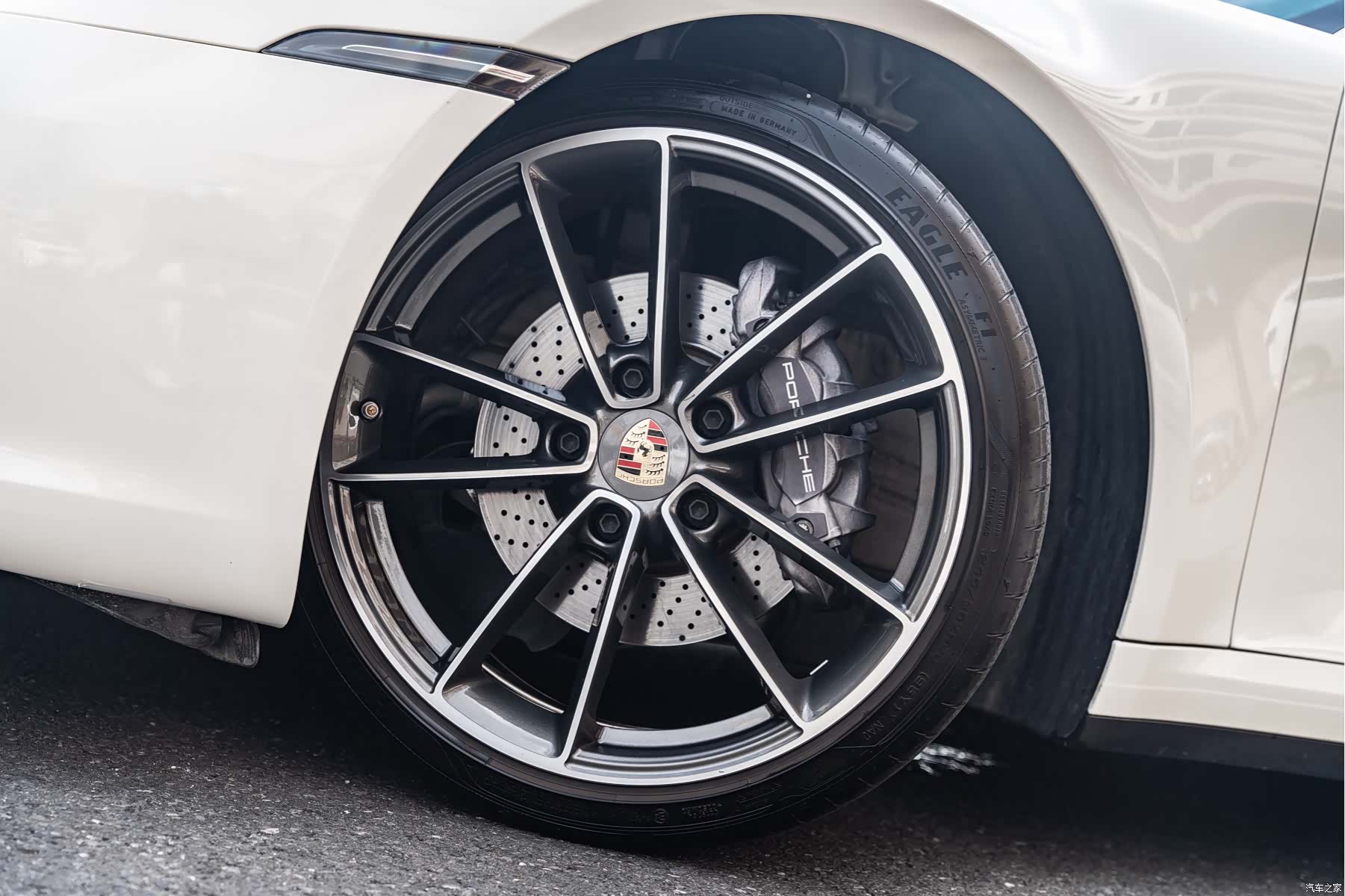 Porsche 911, 2023 все фото