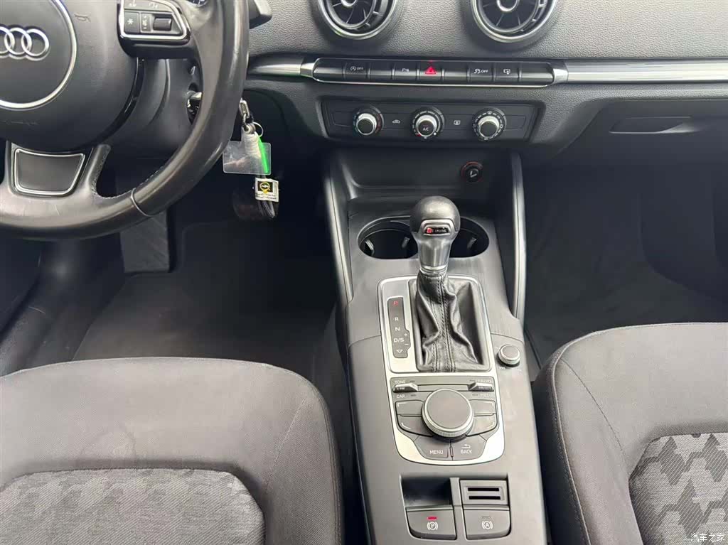 Audi A3, 2015 9