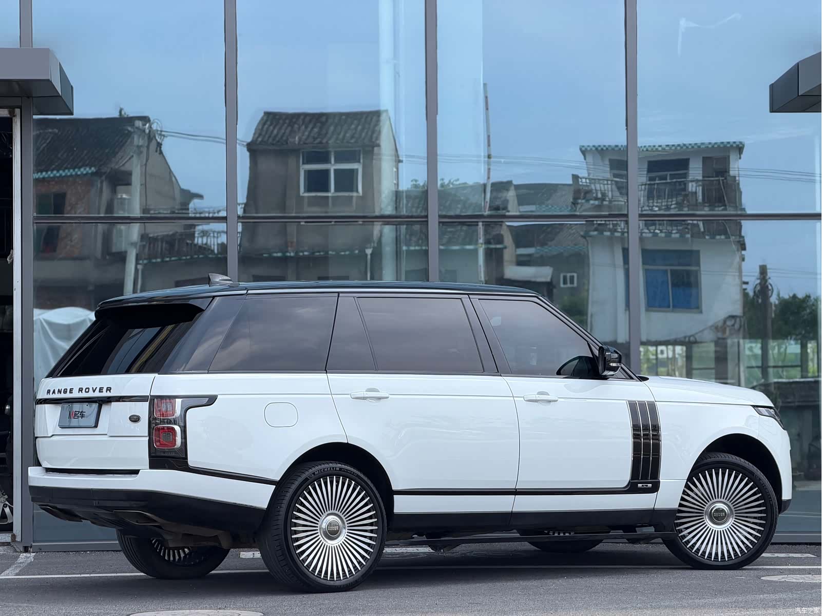 Land Rover Range Rover, 2019 все фото