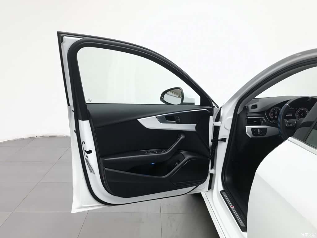 Audi A4L, 2021 8