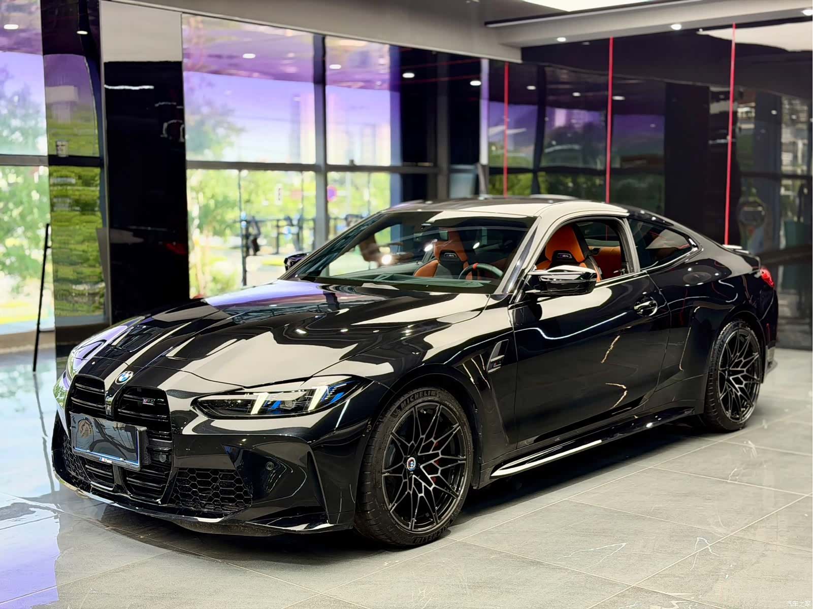 BMW M4, 2025 1
