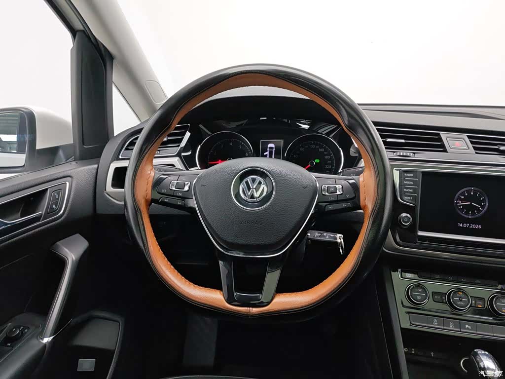 Volkswagen L, 2019 11