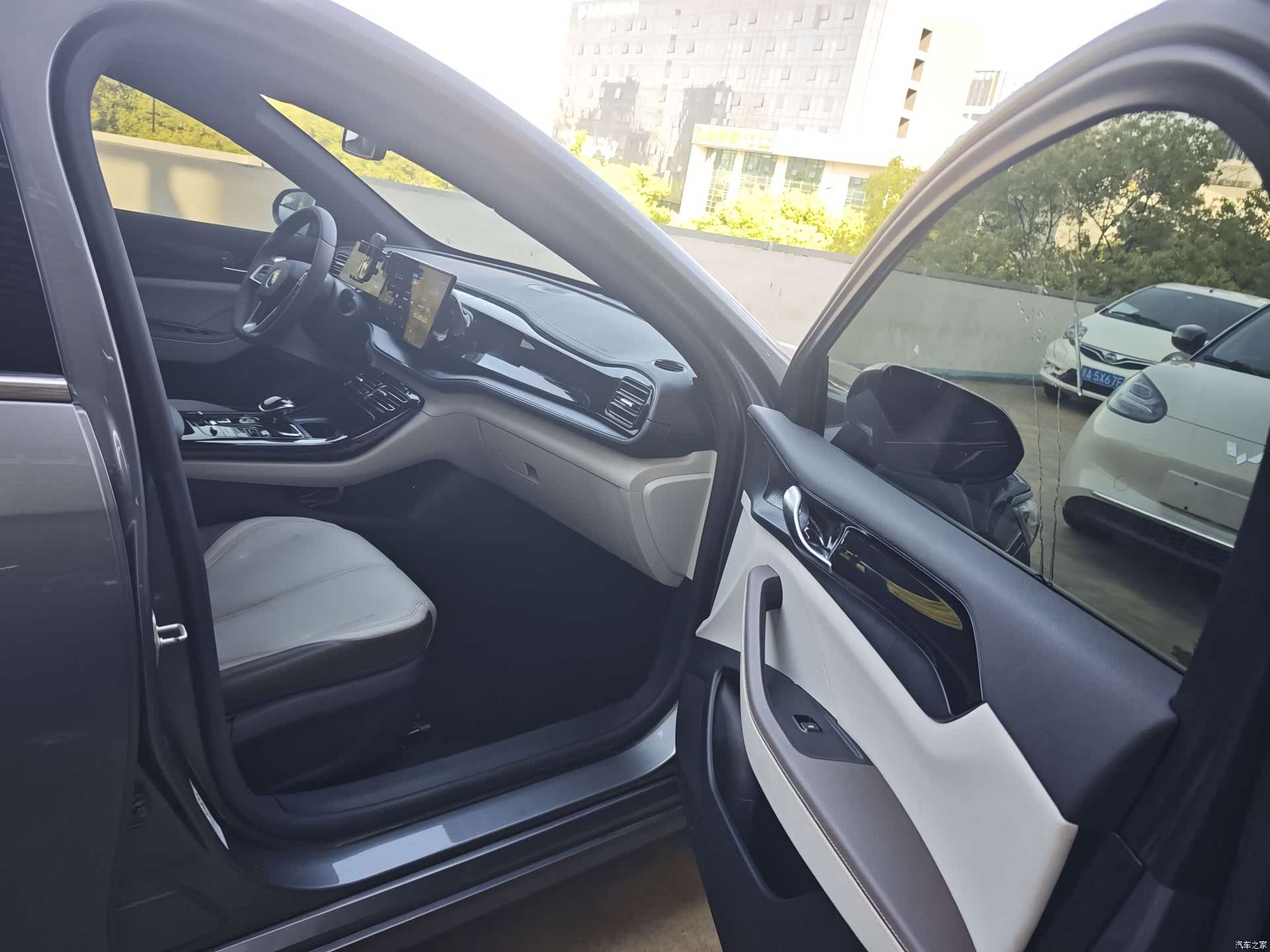 BYD Qin, 2023 9