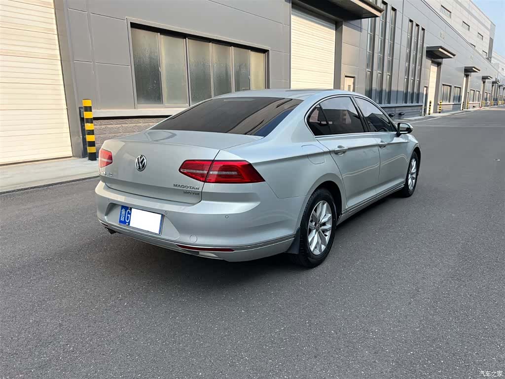 Volkswagen Magotan, 2018 4
