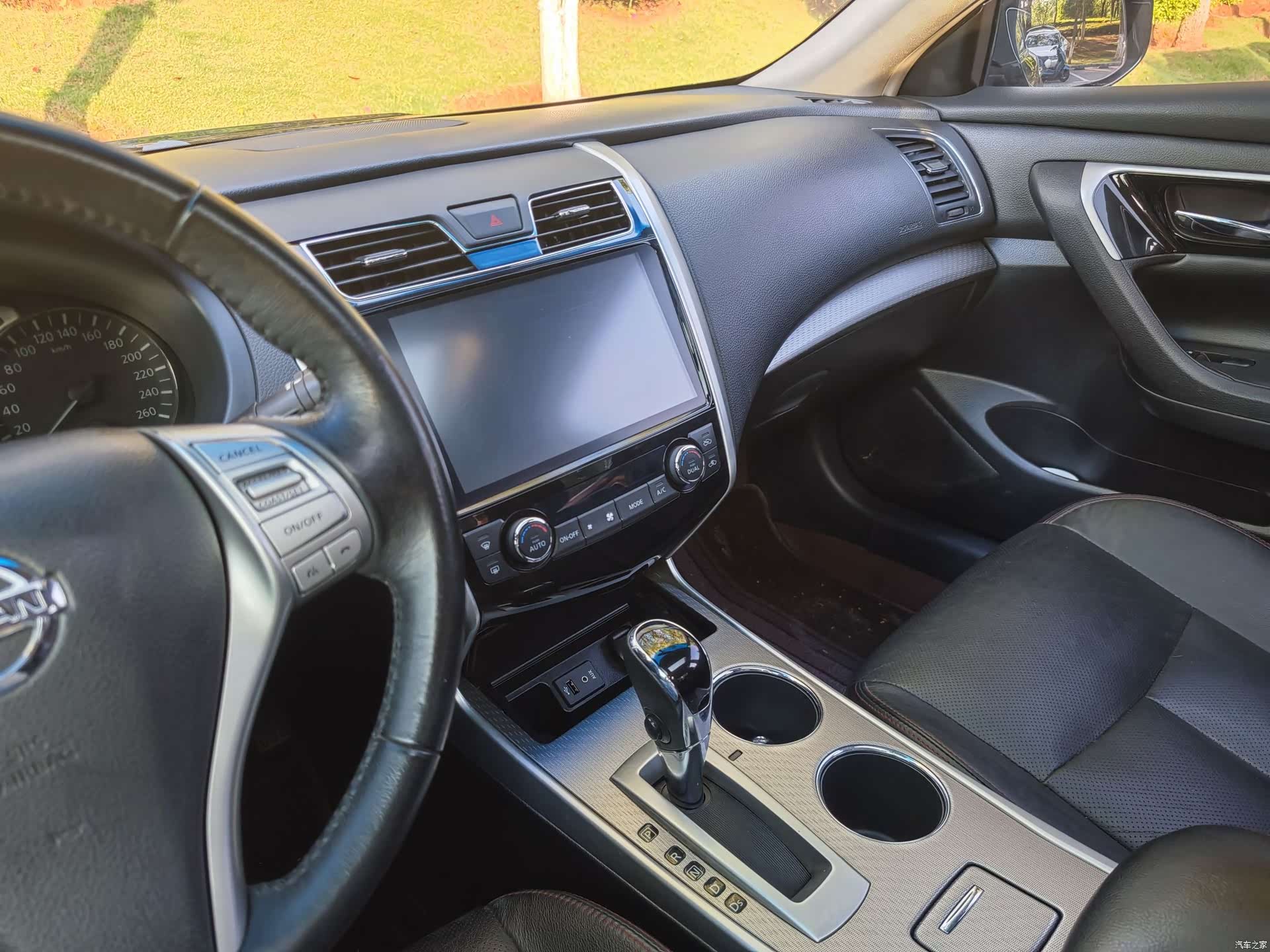 Nissan Teana, 2018 15