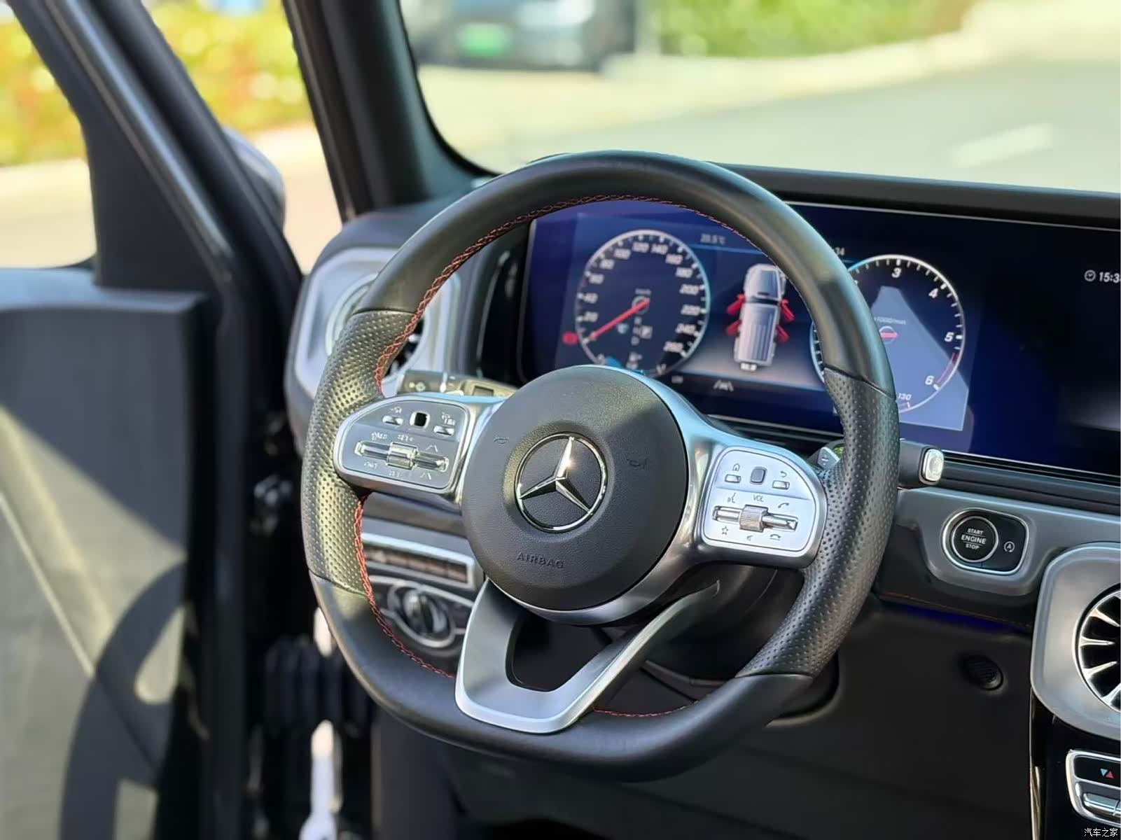Mercedes-Benz G-Class, 2024 10