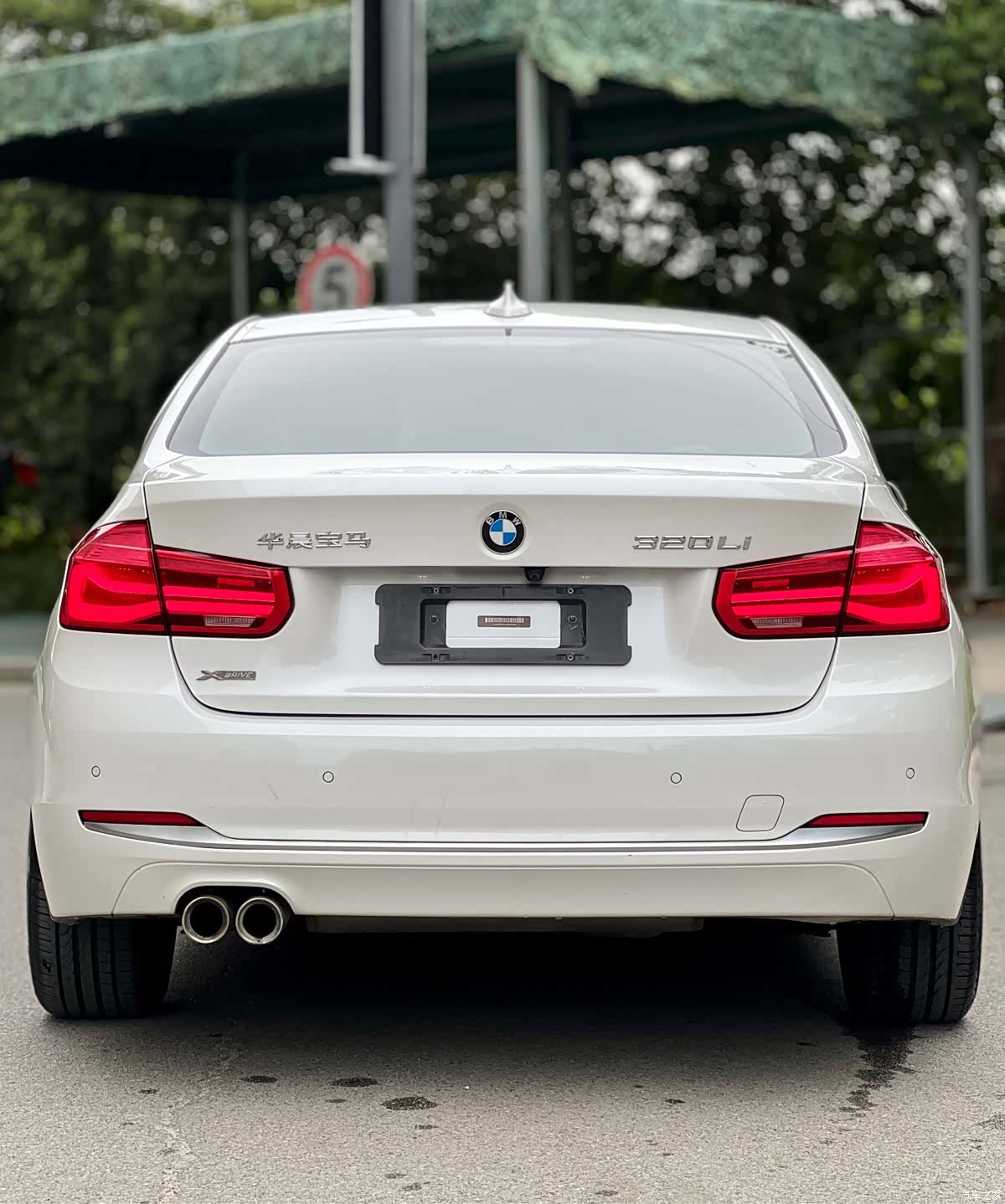 BMW 3 Series, 2018 все фото