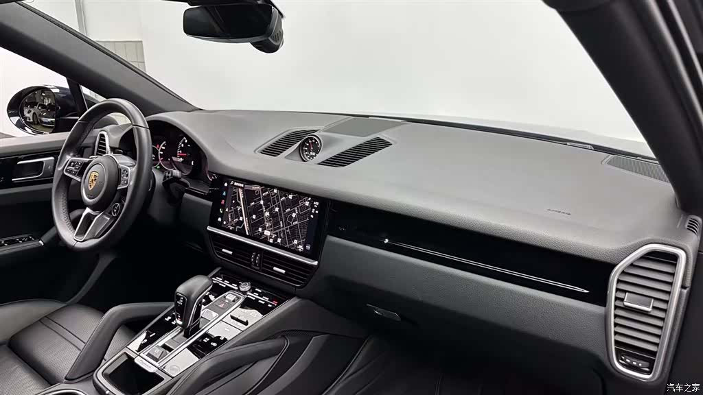 Porsche Cayenne, 2023 14