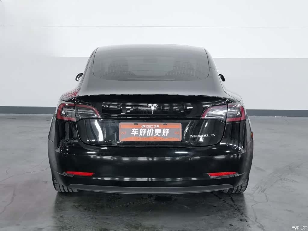 Tesla Model 3, 2020 4