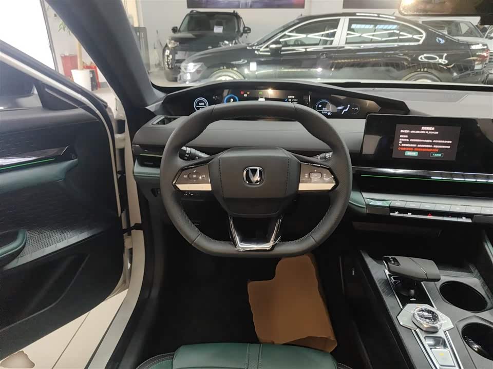 Changan UNI-V Smart iDD