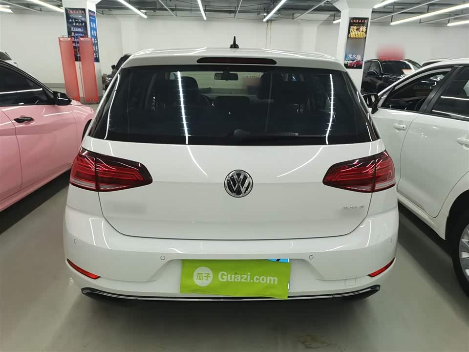 Volkswagen golf