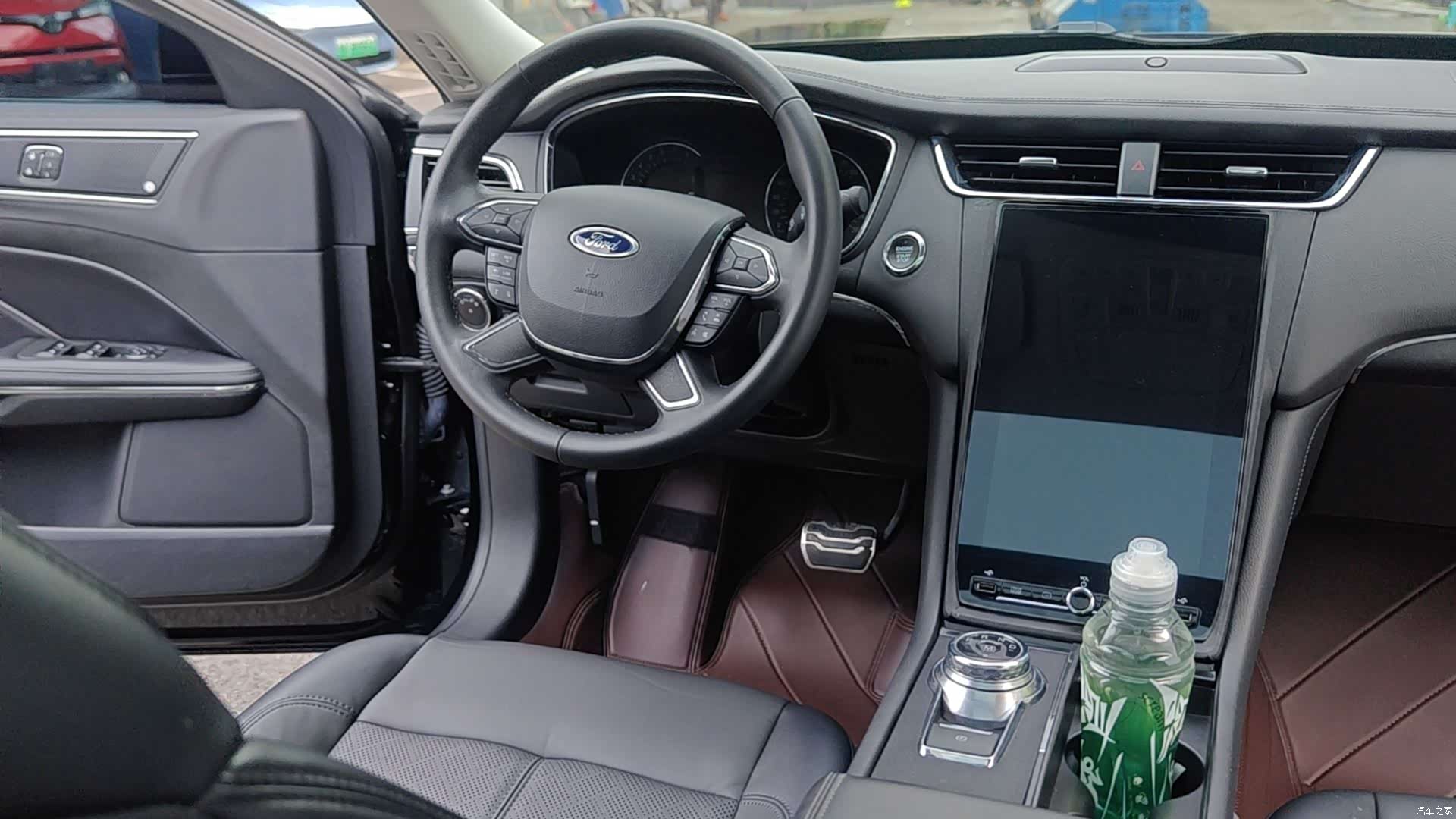 Ford Taurus, 2022 6