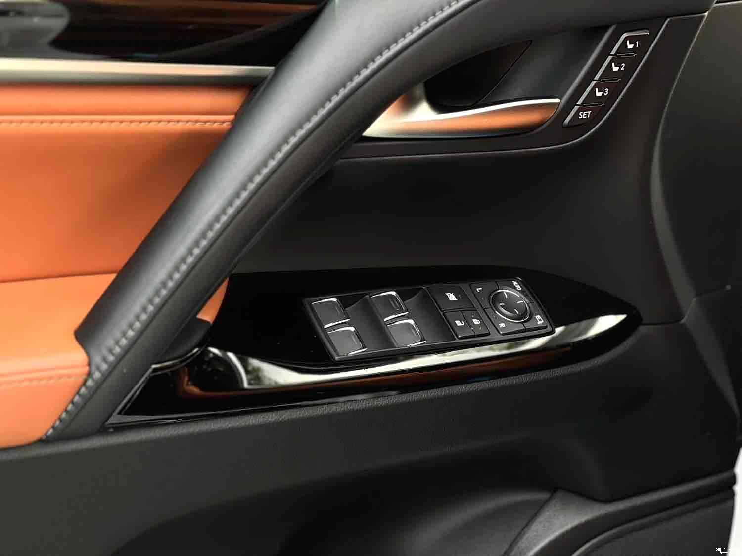 Lexus LX, 2019 16
