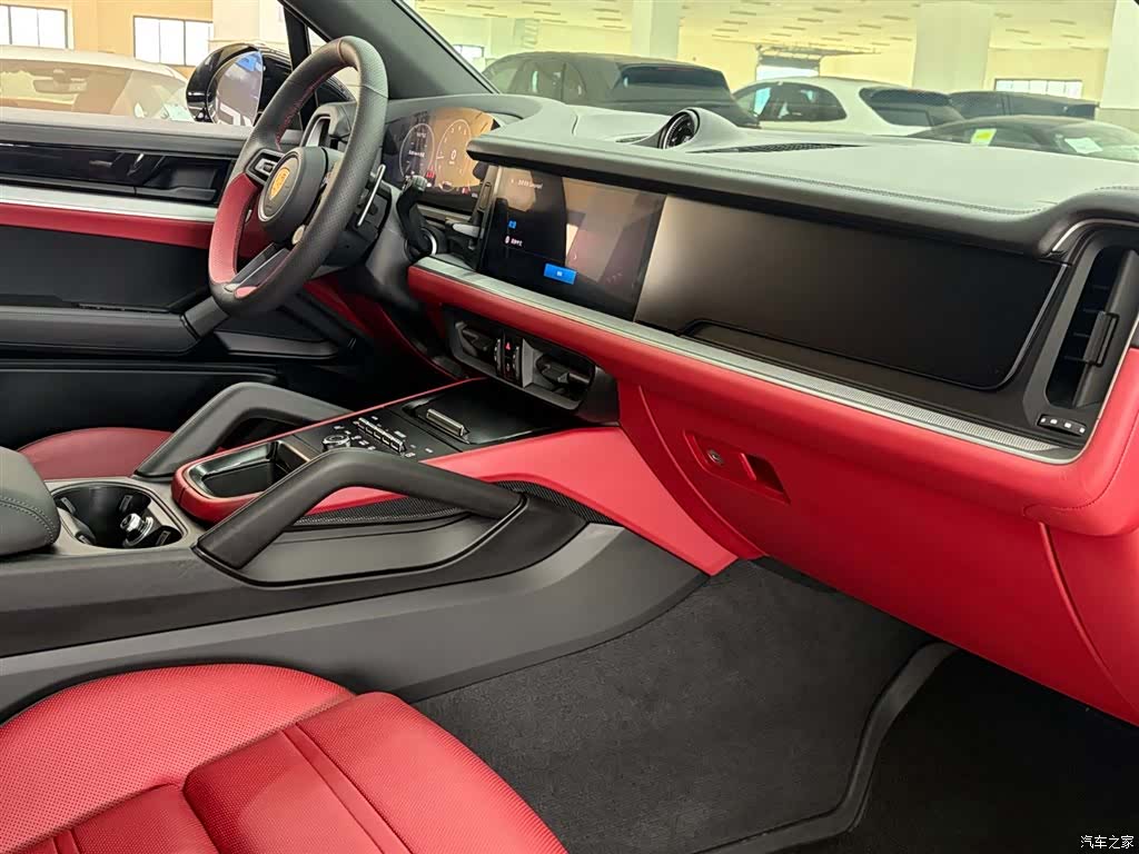 Porsche Cayenne, 2024 9