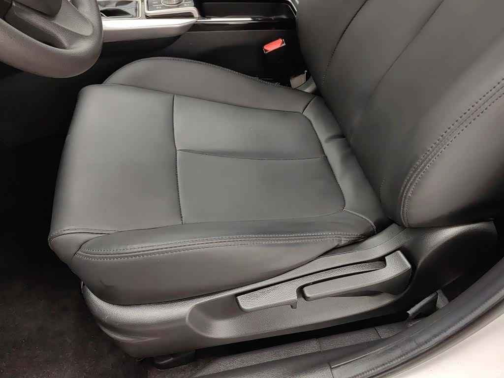 Mitsubishi V, 2019 20