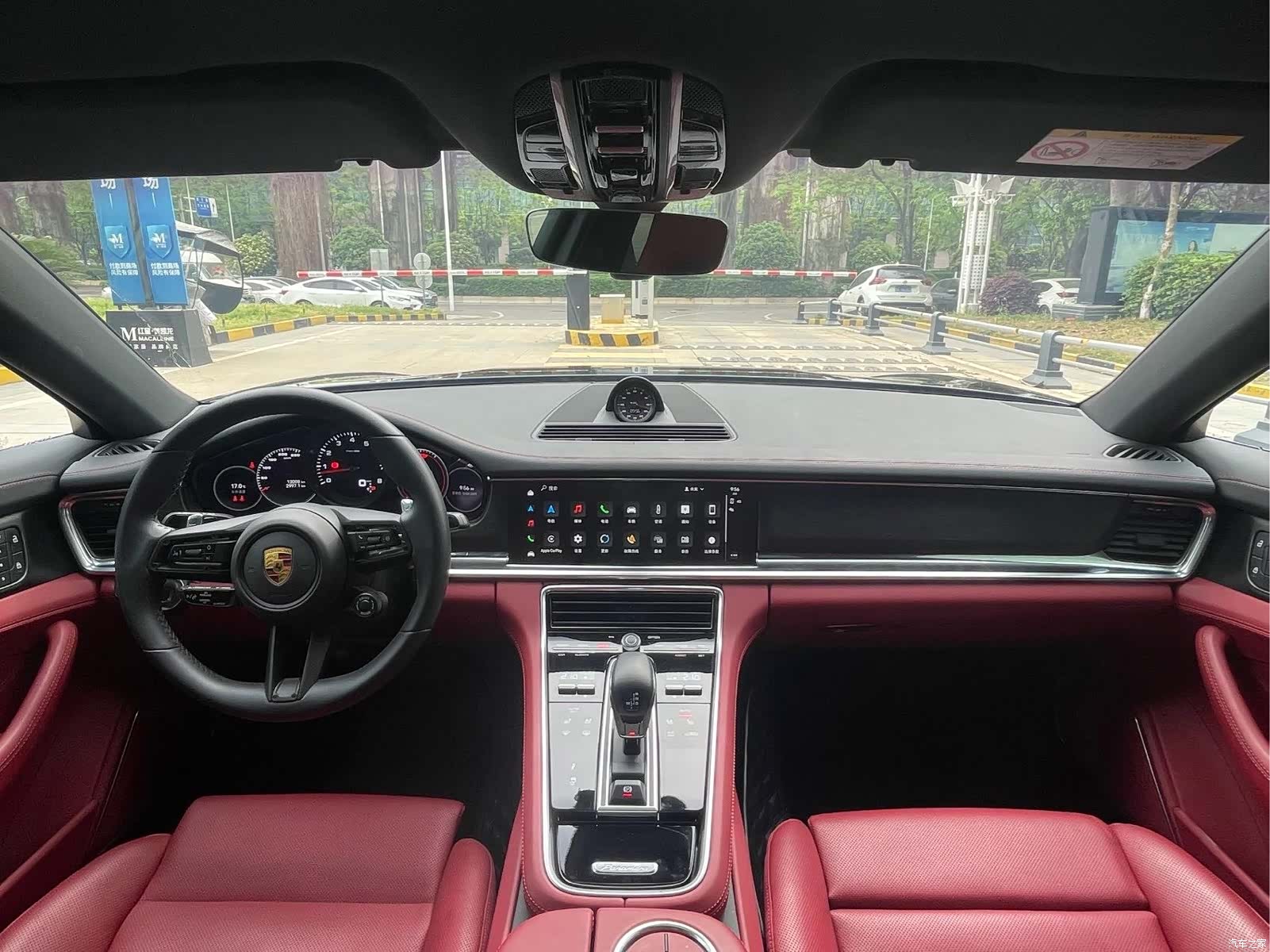 Porsche Panamera, 2023 13