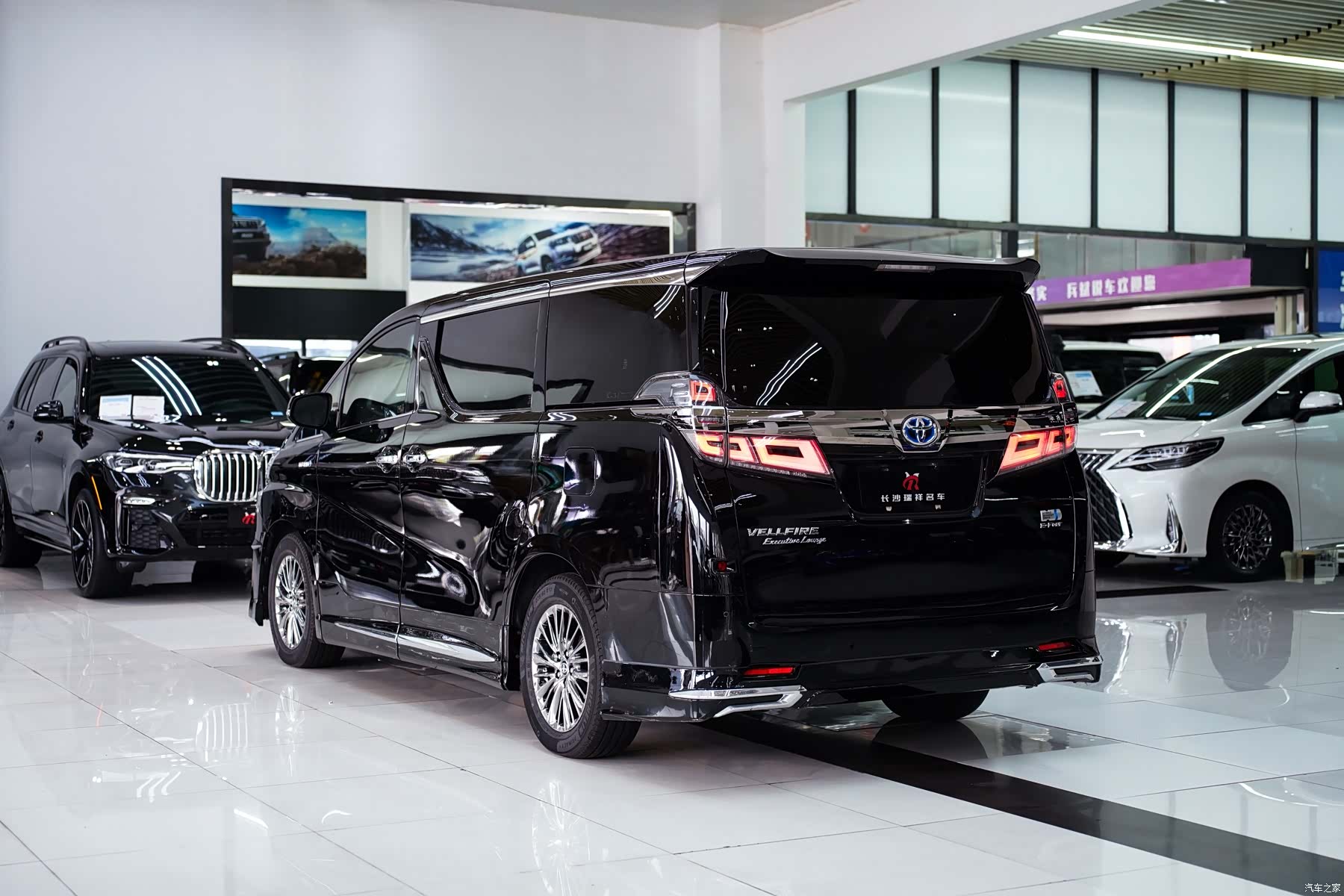 Toyota Vellfire, 2020 21