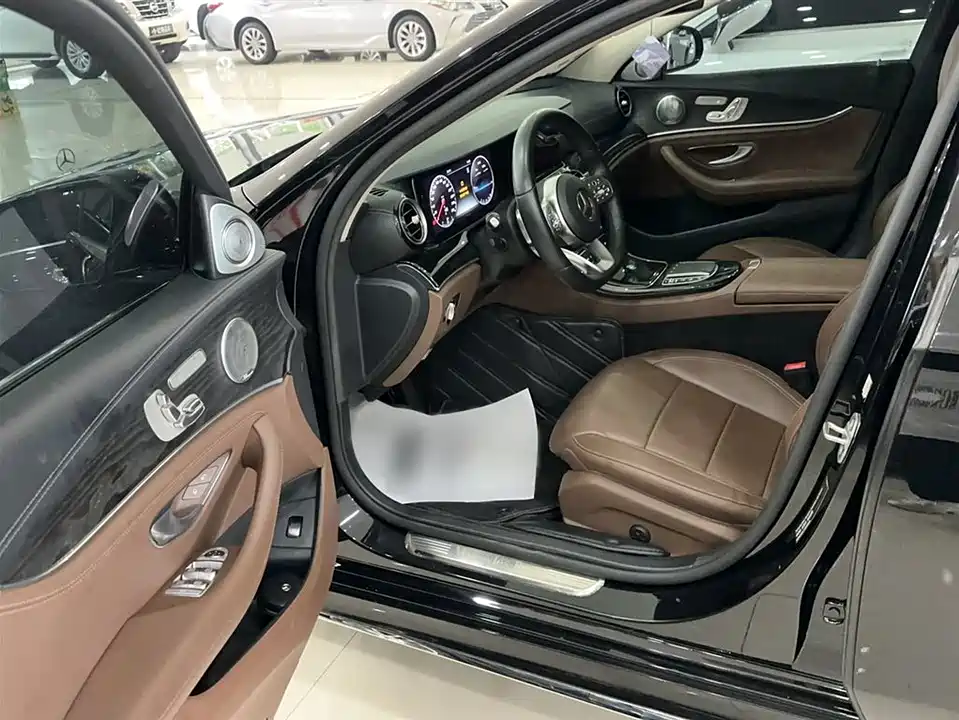 Mercedes-Benz E-class Mercedes-Benz E-class